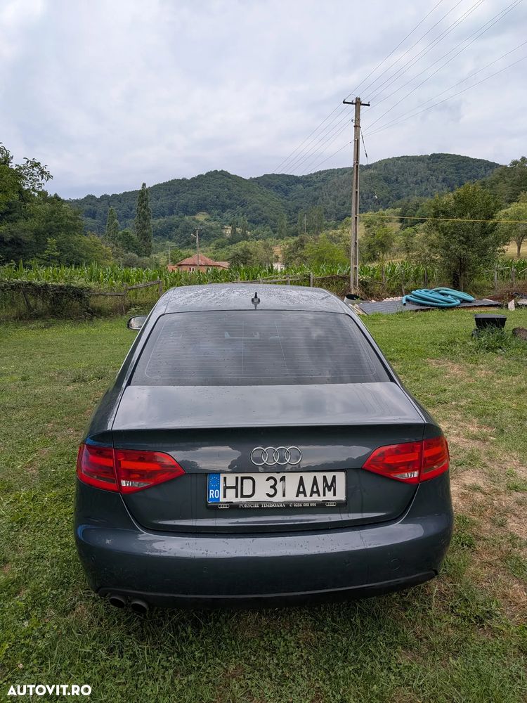 Audi A4 Limuzina 2.0 TDI B8 - 5