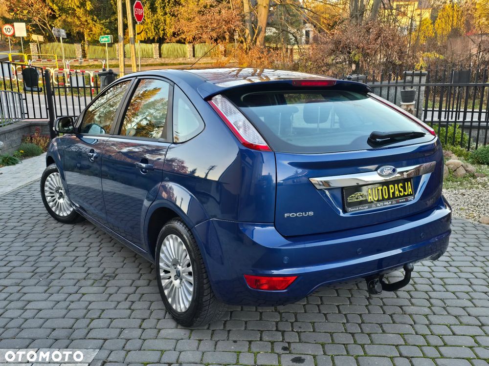 Ford Focus 1.8 Titanium - 9