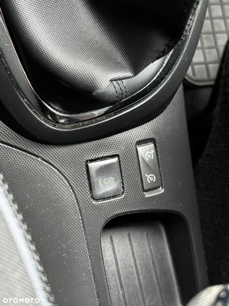 Renault Captur ENERGY TCe 90 Start&Stop Luxe - 13