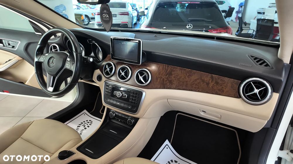 Mercedes-Benz GLA 250 4-Matic - 36