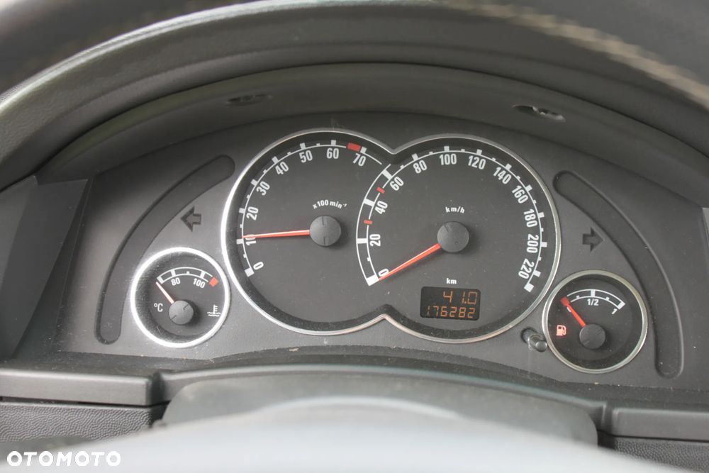Opel Meriva - 24