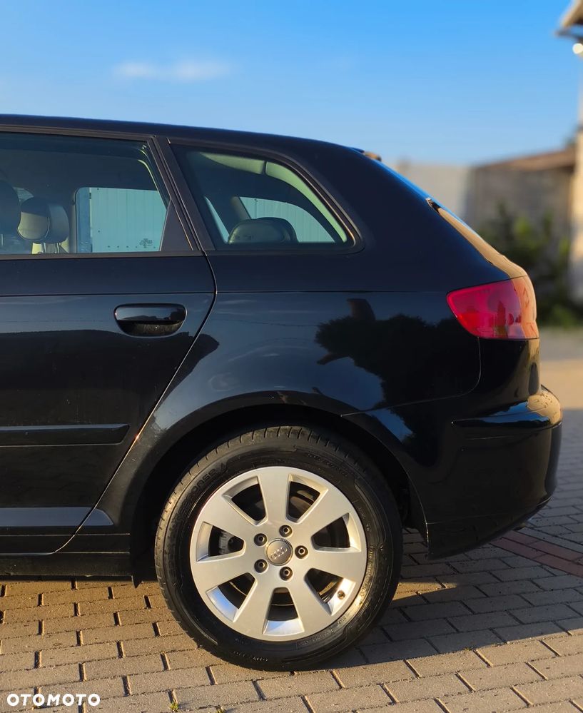 Audi A3 Sportback - 9