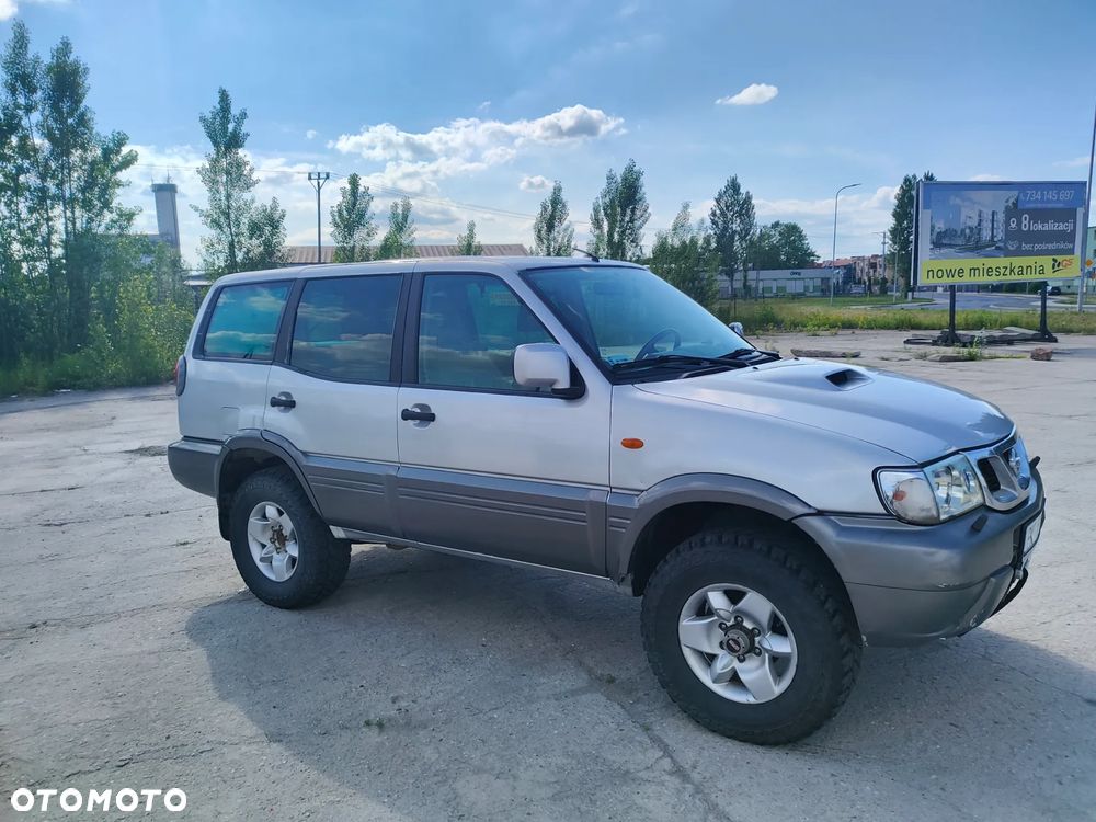 Nissan Terrano 3.0 Di Elegance - 3