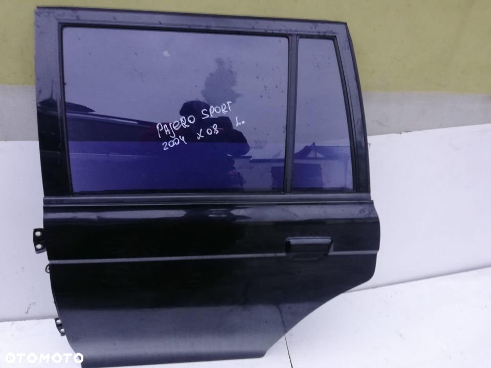 Drzwi Lewe Tył Pajero Sport kod lakieru X08