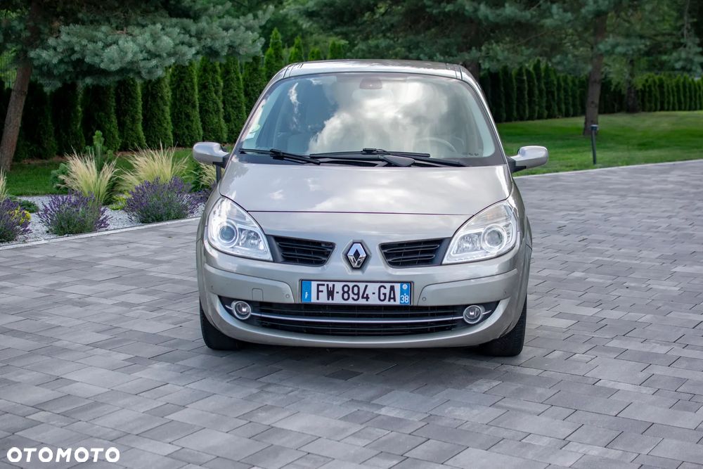 Renault Scenic - 9