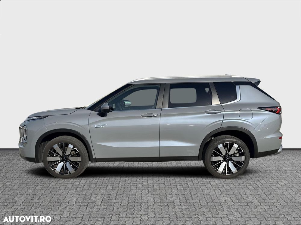 Mitsubishi Outlander 2.4 L 4X4 PHEV Intense - 4