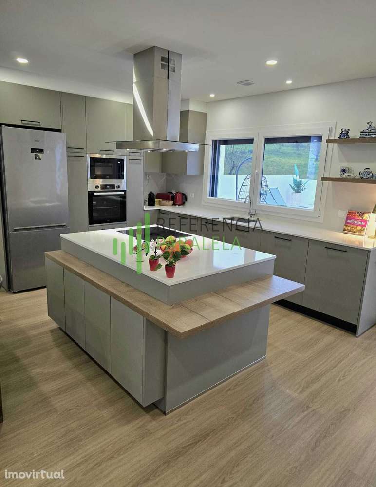 Moradia T4 de 4 Frentes com Piscina – Vermelha, Cadaval (Lisboa) - Grande imagem: 5/30