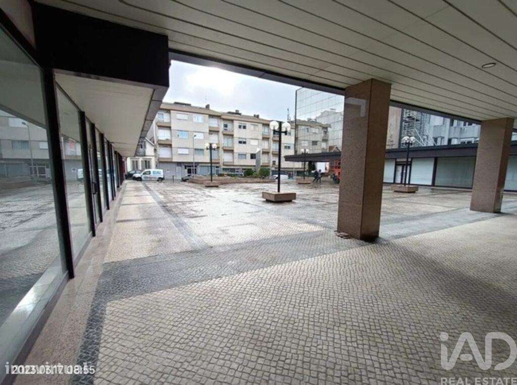 Loja / Estabelecimento Comercial em Cedofeita, Santo Ildefonso, Sé, Mi - Grande imagem: 3/9