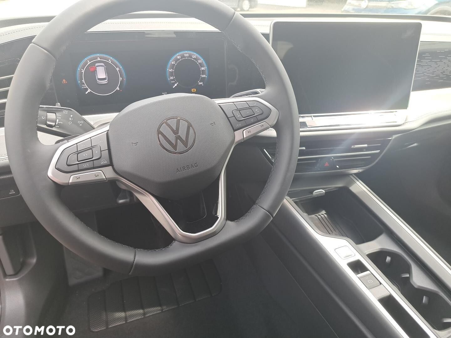 Volkswagen Passat - 13