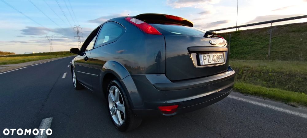 Ford Focus 1.6 TDCi Sport - 8