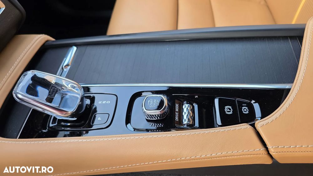 Volvo XC 90 B5 MHEV AWD 5 locuri Inscription - 11