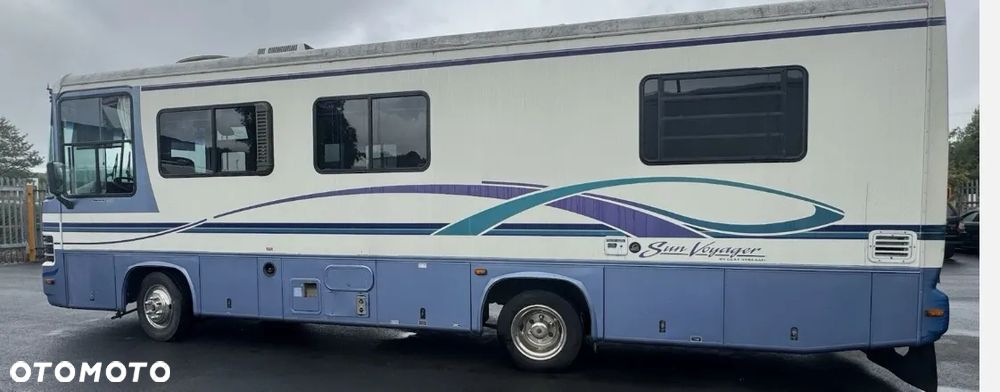 Inny Gulf Stream Sun Voyager USA Kamper - 3