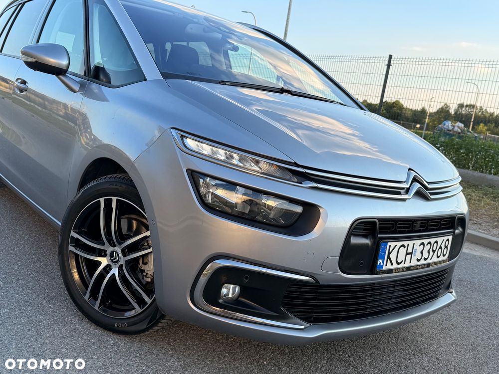Citroën C4 SpaceTourer 1.6 PureTech More Life S&S EAT8 - 12