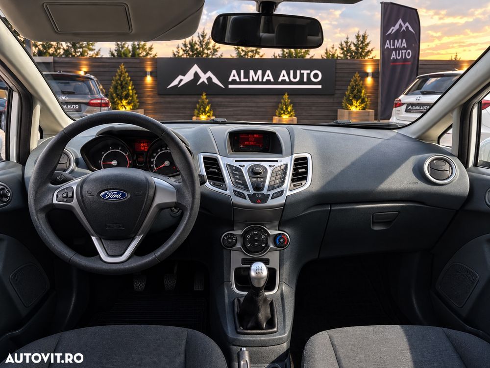 Ford Fiesta - 9