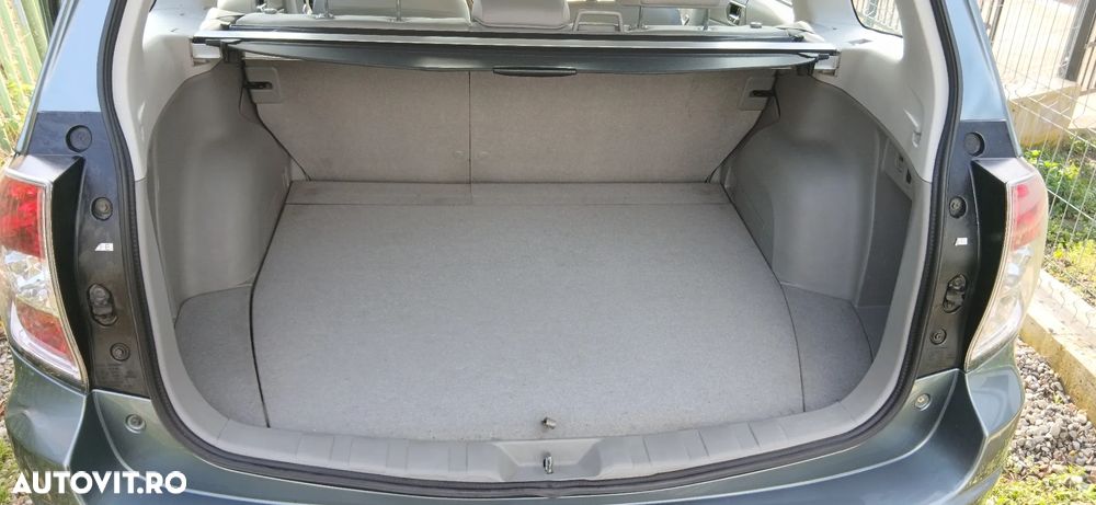 Subaru Forester 2.0X VQ - 11