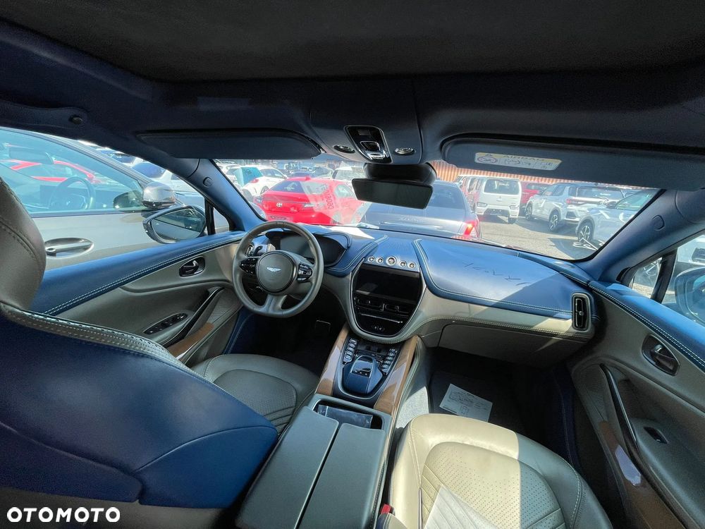 Aston Martin DBX Standard - 5