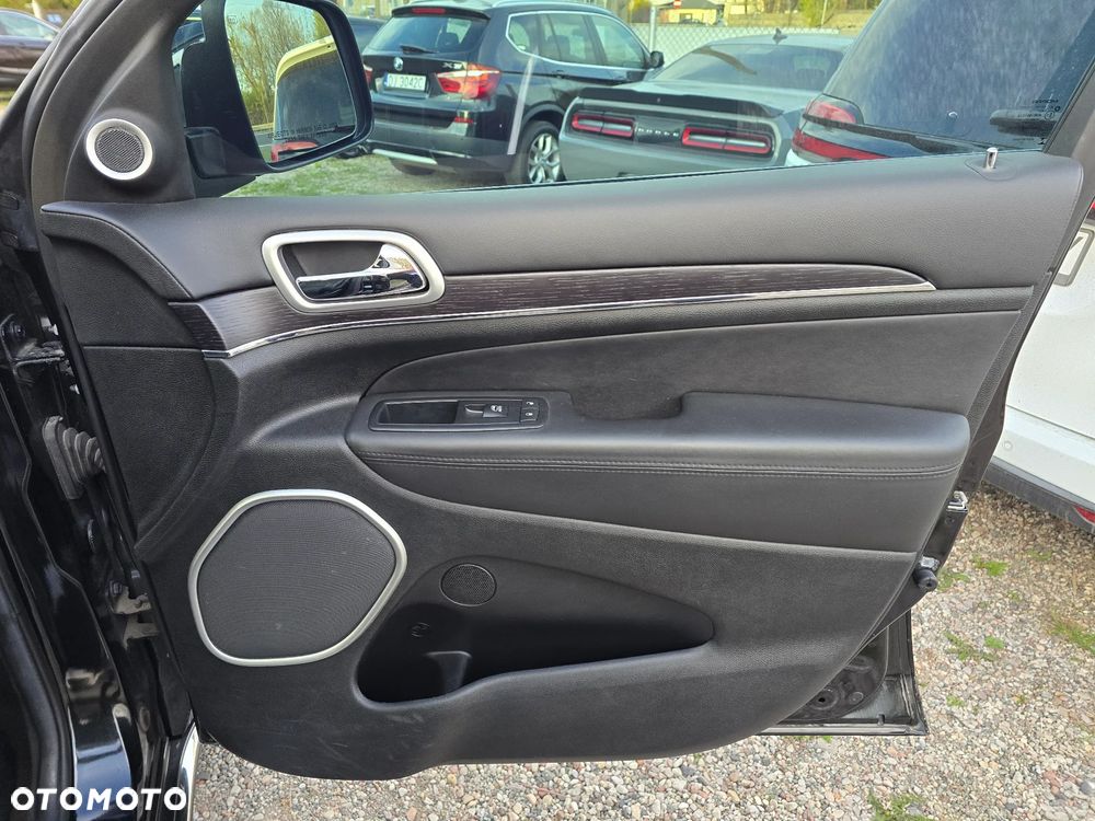 Jeep Grand Cherokee 5.7 V8 HEMI Summit - 39