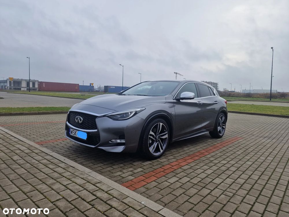 Infiniti Q30 2.2d DCT Premium Tech - 25