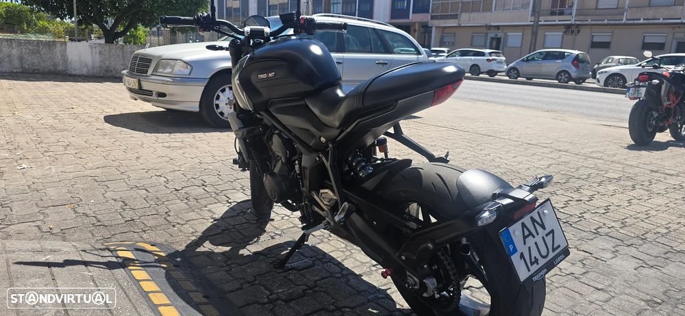Triumph Trident 660 - 5