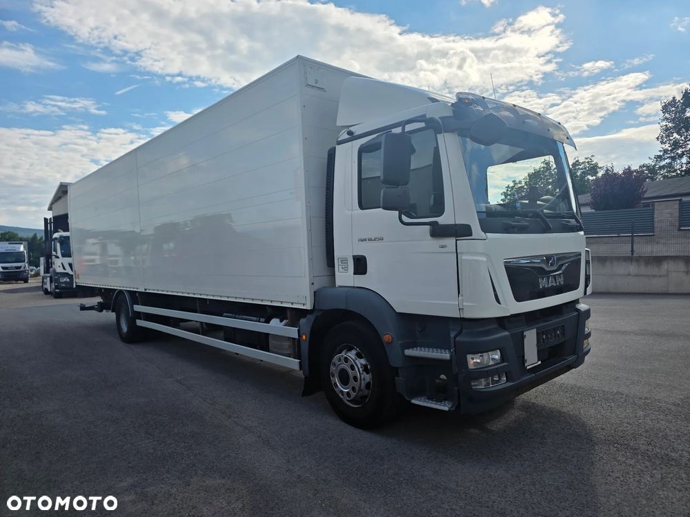 MAN TGM 18.250  do zabudowy / kontener / izoterma / palety /9.6 m - 1