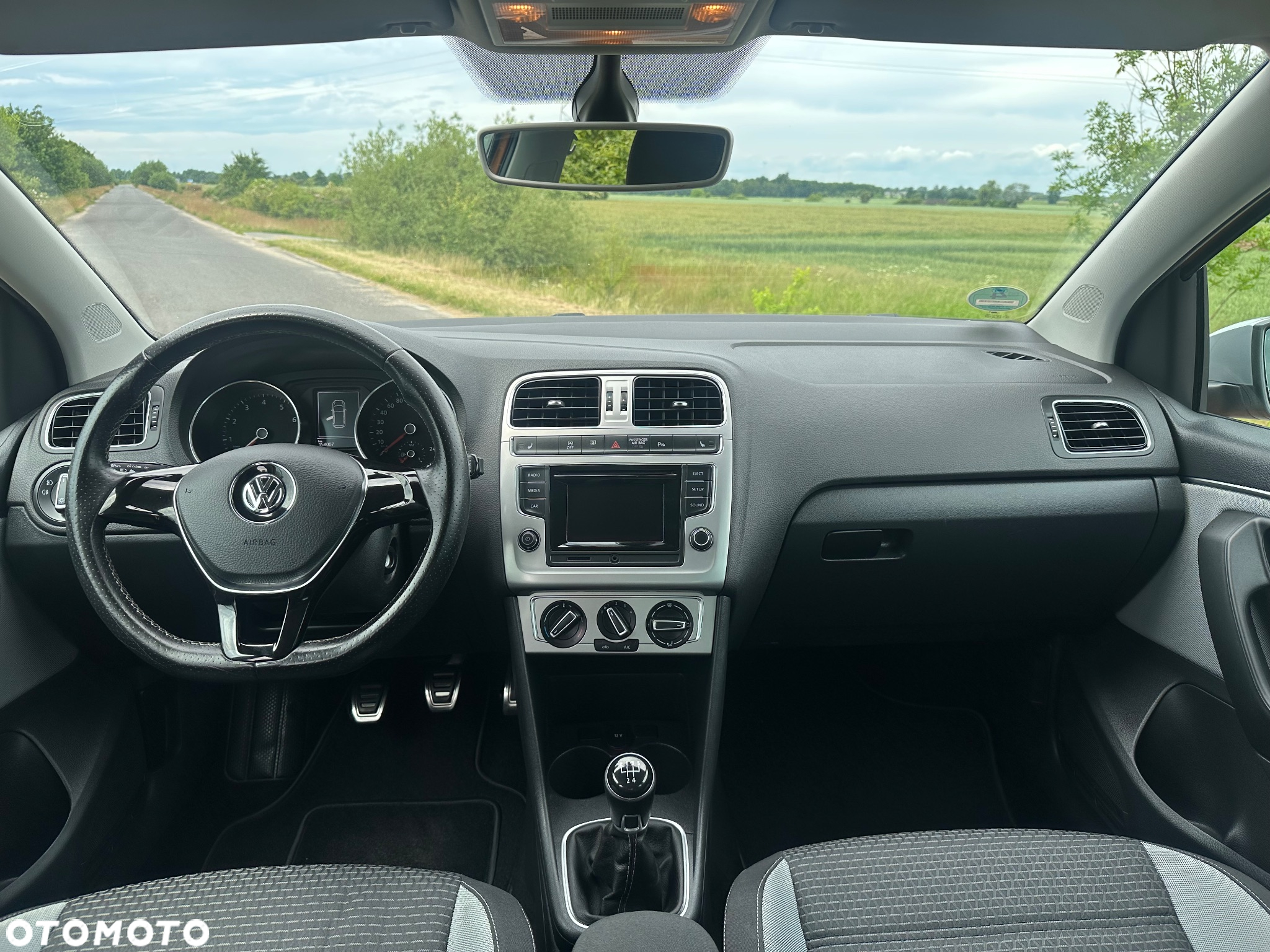 Volkswagen Polo Cross 1.2 TSI BMT - 9