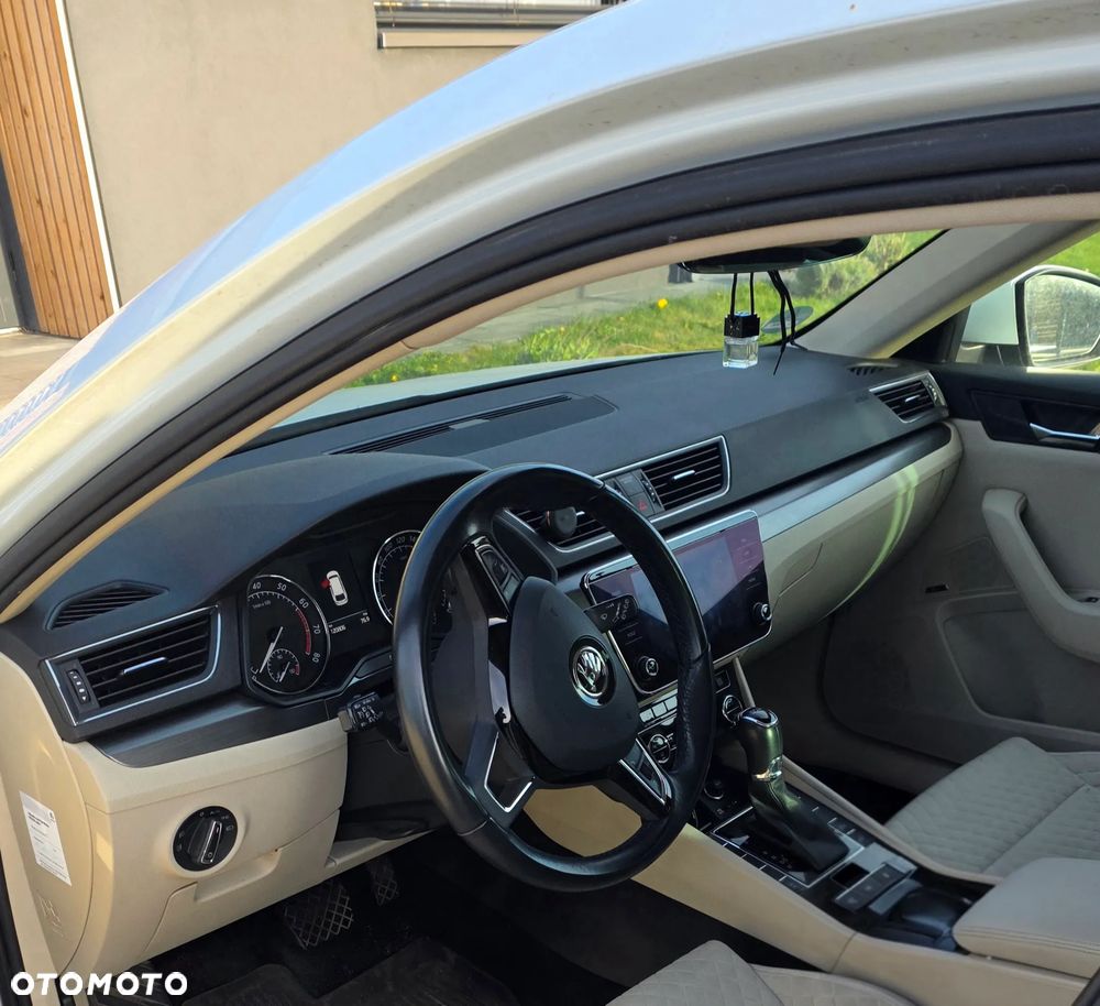 Skoda Superb 1.4 TSI ACT Ambition DSG - 8