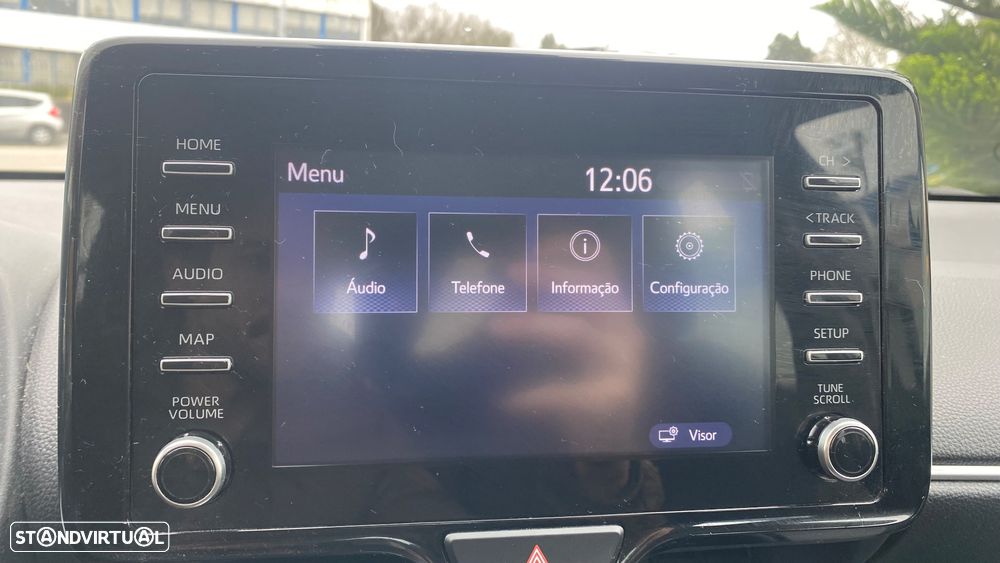 Toyota Yaris 1.5 HDF Comfort - 34