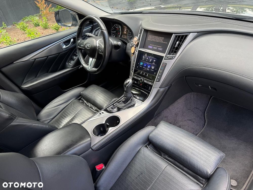 Infiniti Q50 2.0t Sport - 30