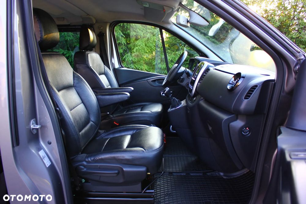 Renault Trafic 2.0 dCi - 35