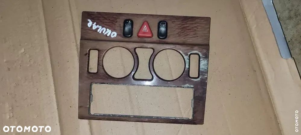 MERCEDES W210 RAMKA DEKOR DREWNO PRZYCISKI - 1