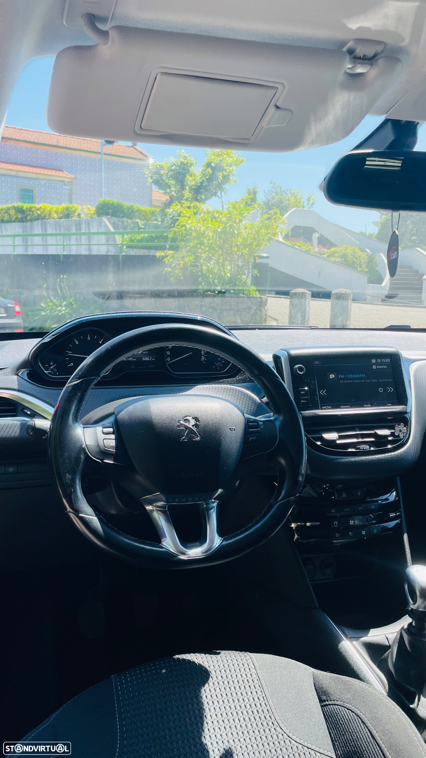 Peugeot 208 1.5 BlueHDi Allure - 14