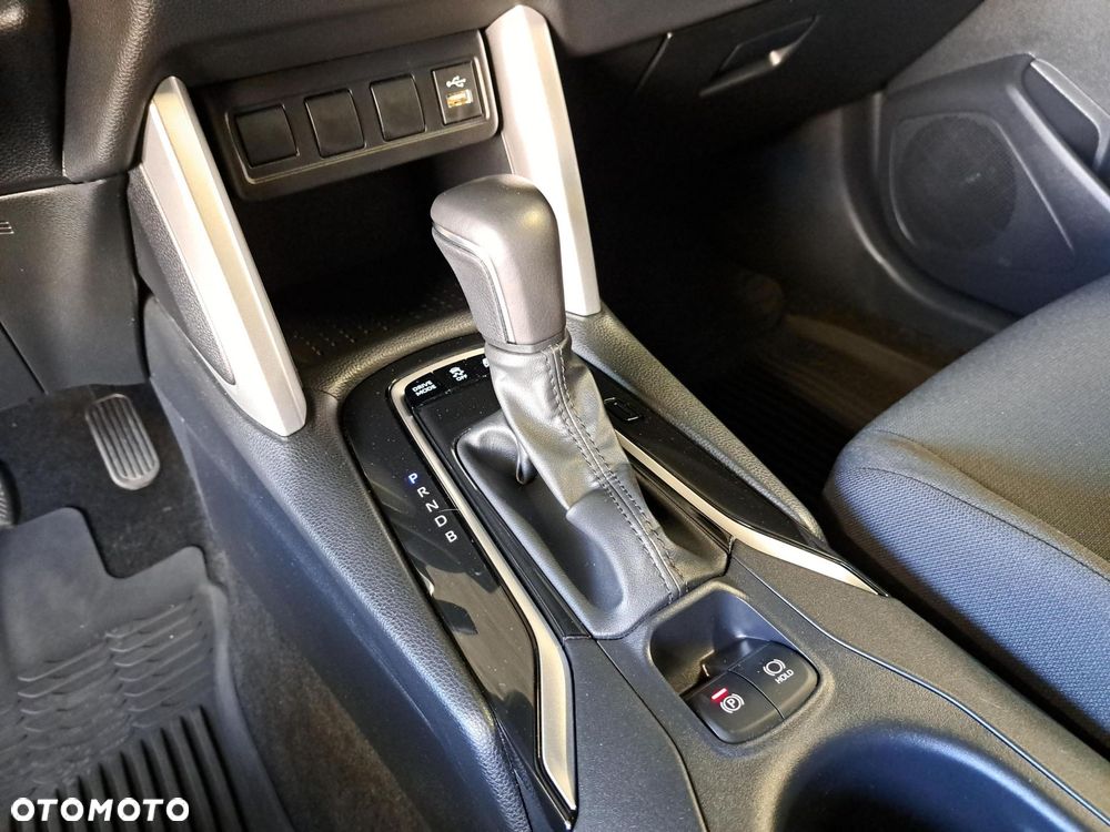 Toyota Corolla Cross - 19