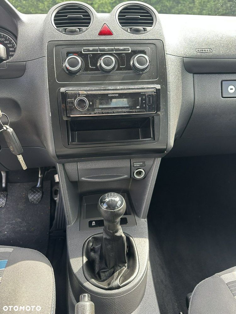 Volkswagen Caddy - 12