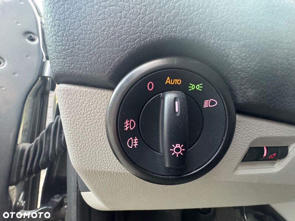 Volkswagen Transporter - 21