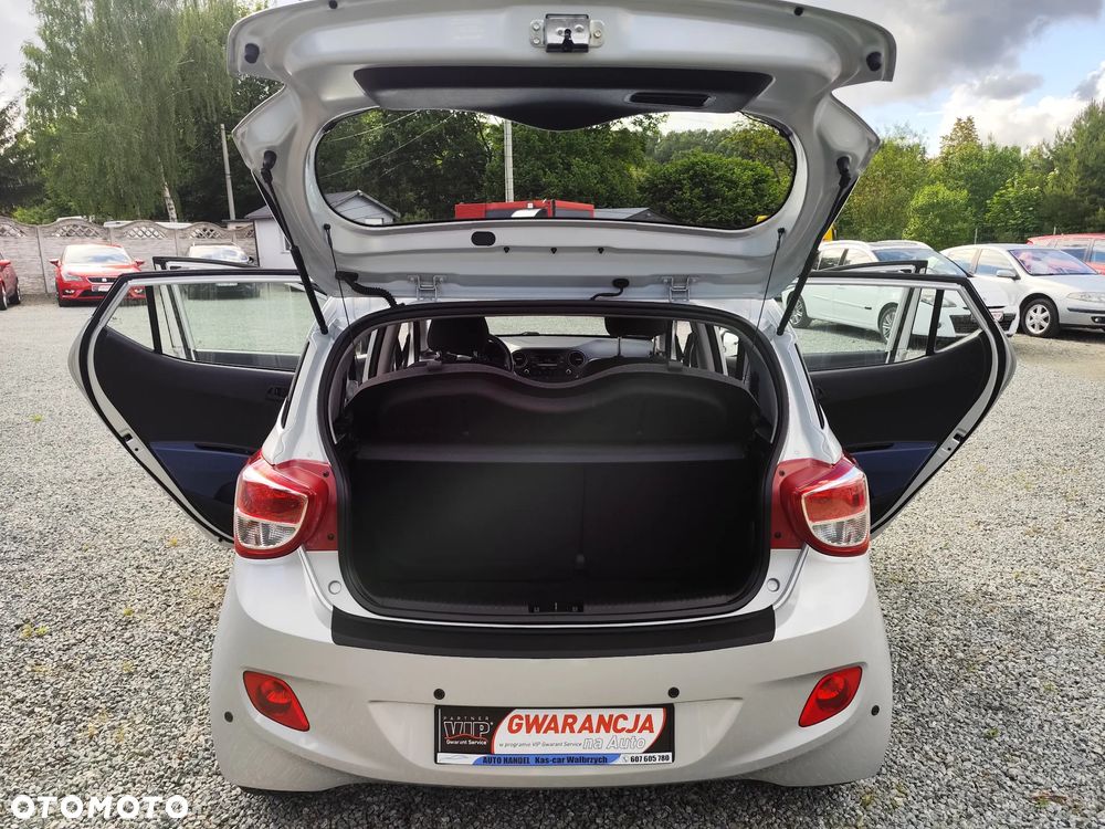 Hyundai i10 - 25