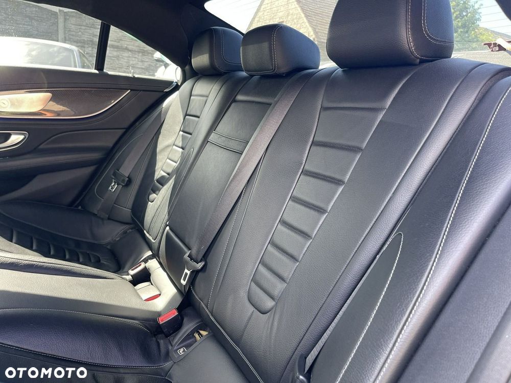 Mercedes-Benz CLS 400 d 4Matic 9G-TRONIC AMG Line - 10