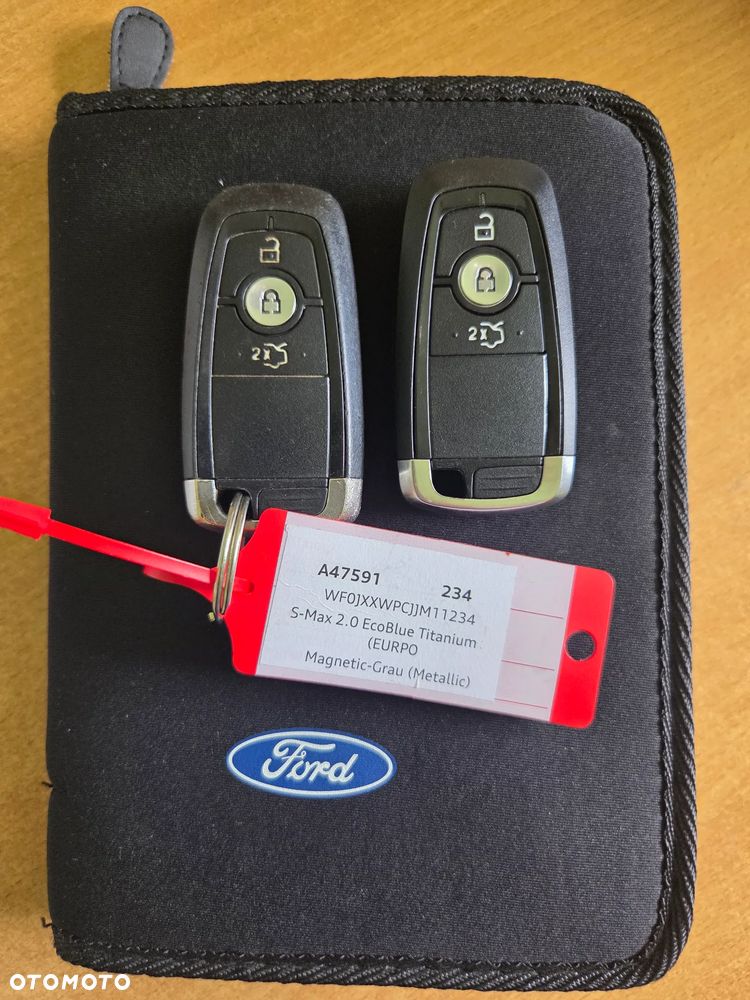 Ford S-Max 2.0 EcoBlue Titanium - 31