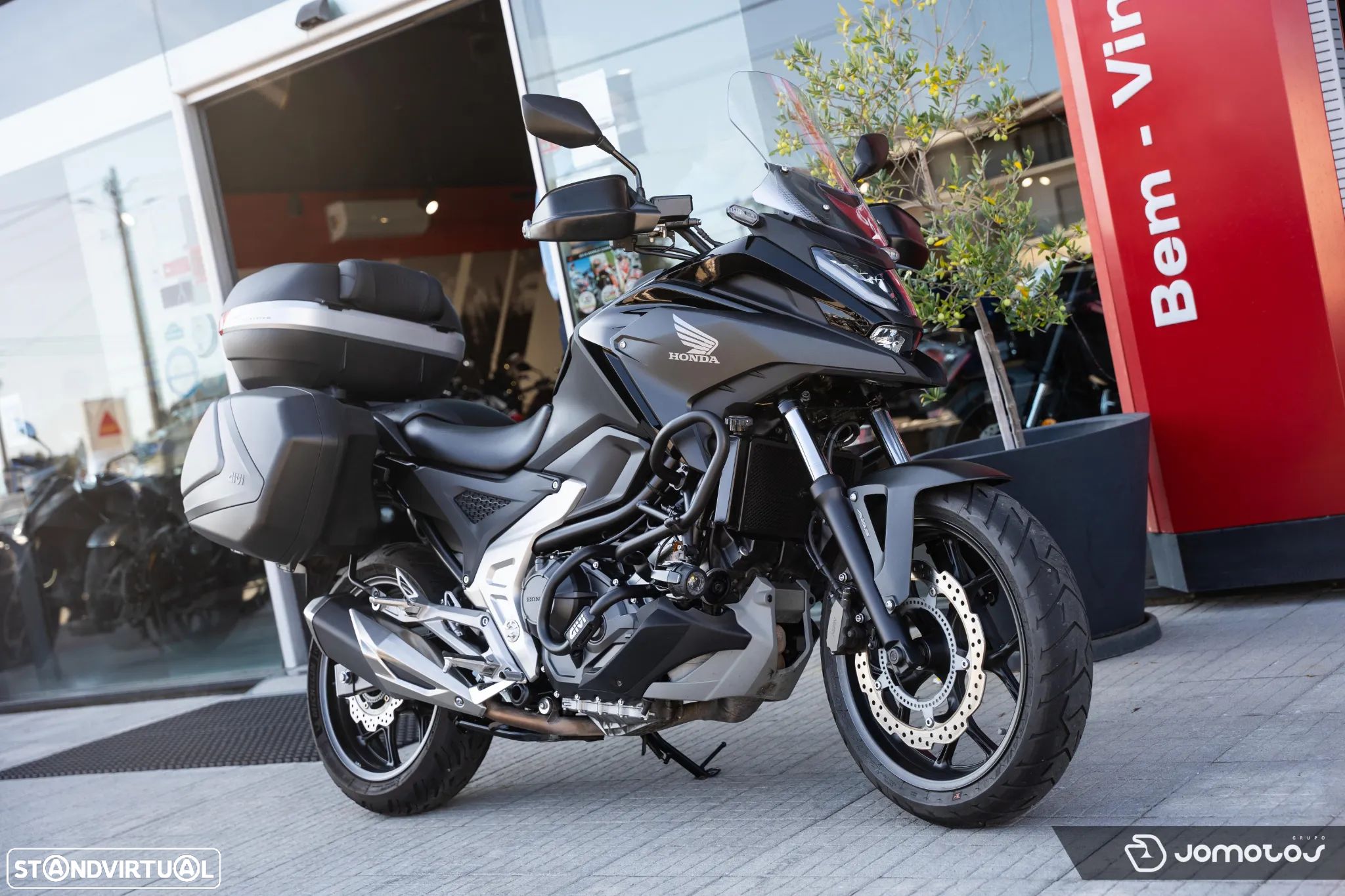 Honda NC750X - 1