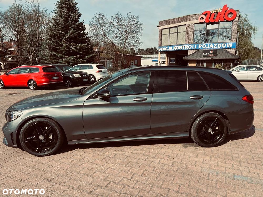 Mercedes-Benz Klasa C 220 d 4MATIC 9G-TRONIC - 3