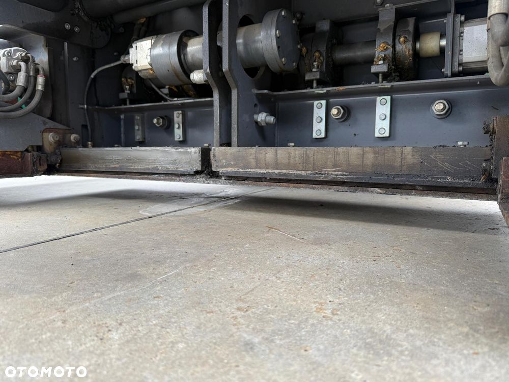 Vogele Super 800i - 11