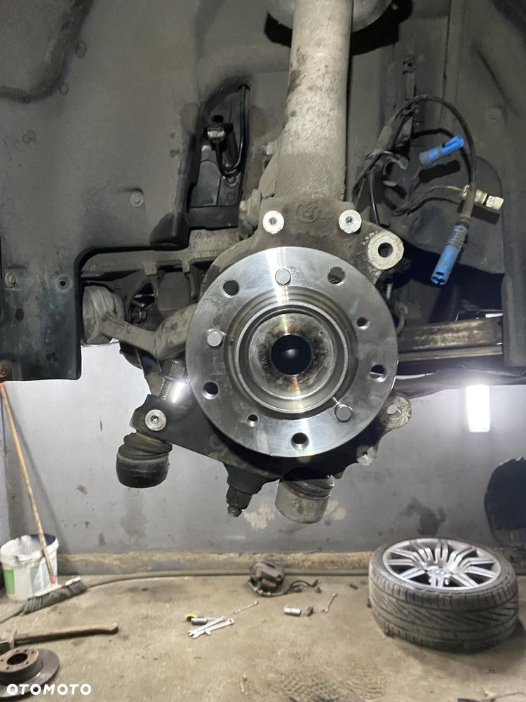 BMW Seria 5 - 24