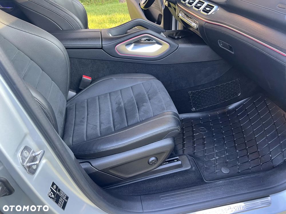 Mercedes-Benz GLE 350 d 4Matic 9G-TRONIC AMG Line - 4