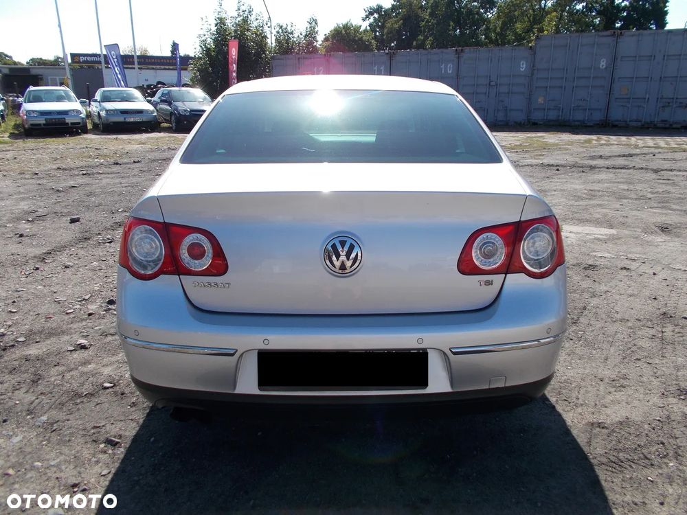 Volkswagen Passat 1.8 TSI Sportline Tiptr - 8