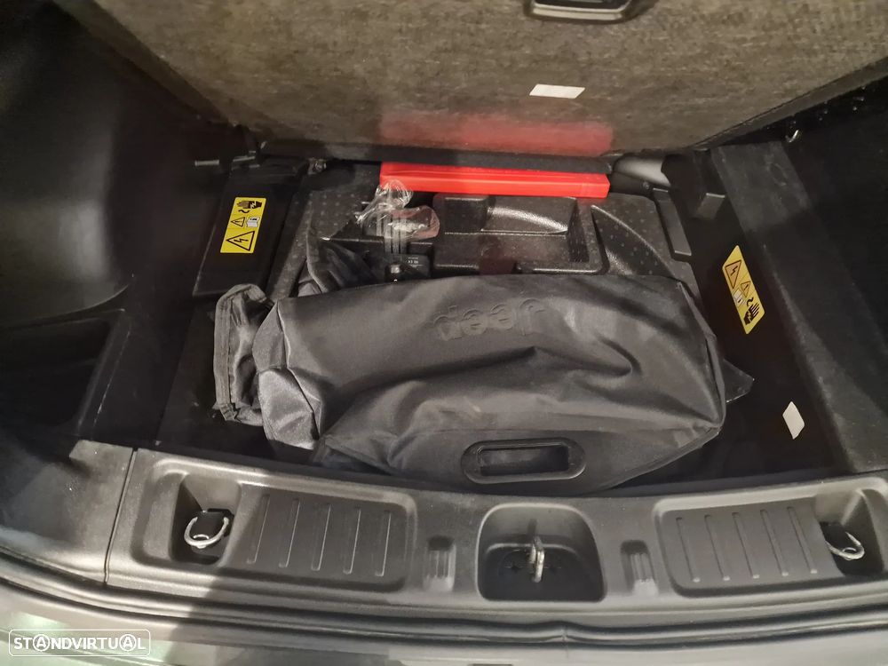 Jeep Compass 1.3 TG Night Eagle - 59