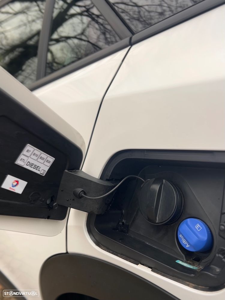 Peugeot 2008 BlueHDi 110 Active Pack - 4