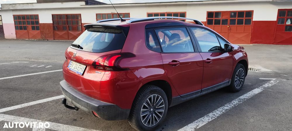 Peugeot 2008 1.2 PureTech Turbo Active - 4