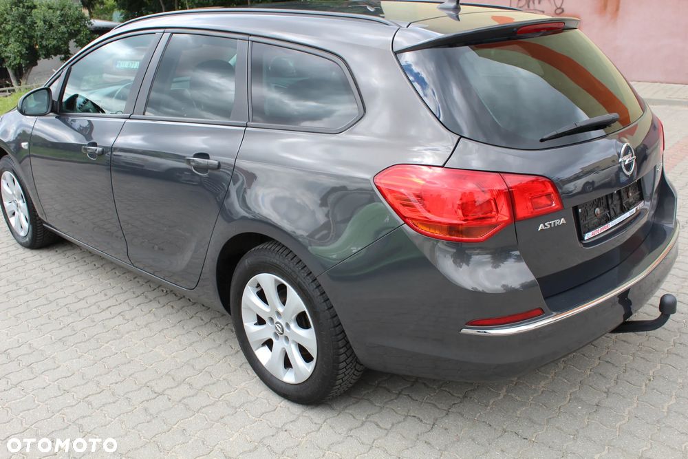 Opel Astra - 9