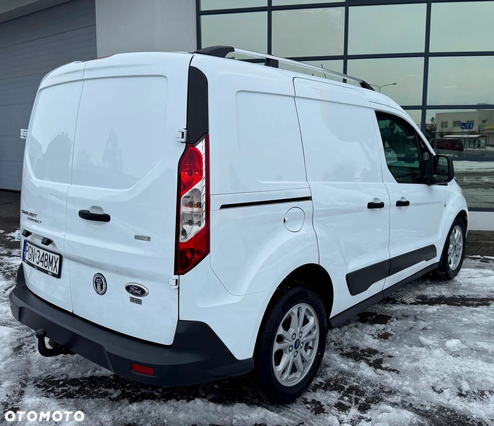 Ford TRANSIT CONNECT - 23