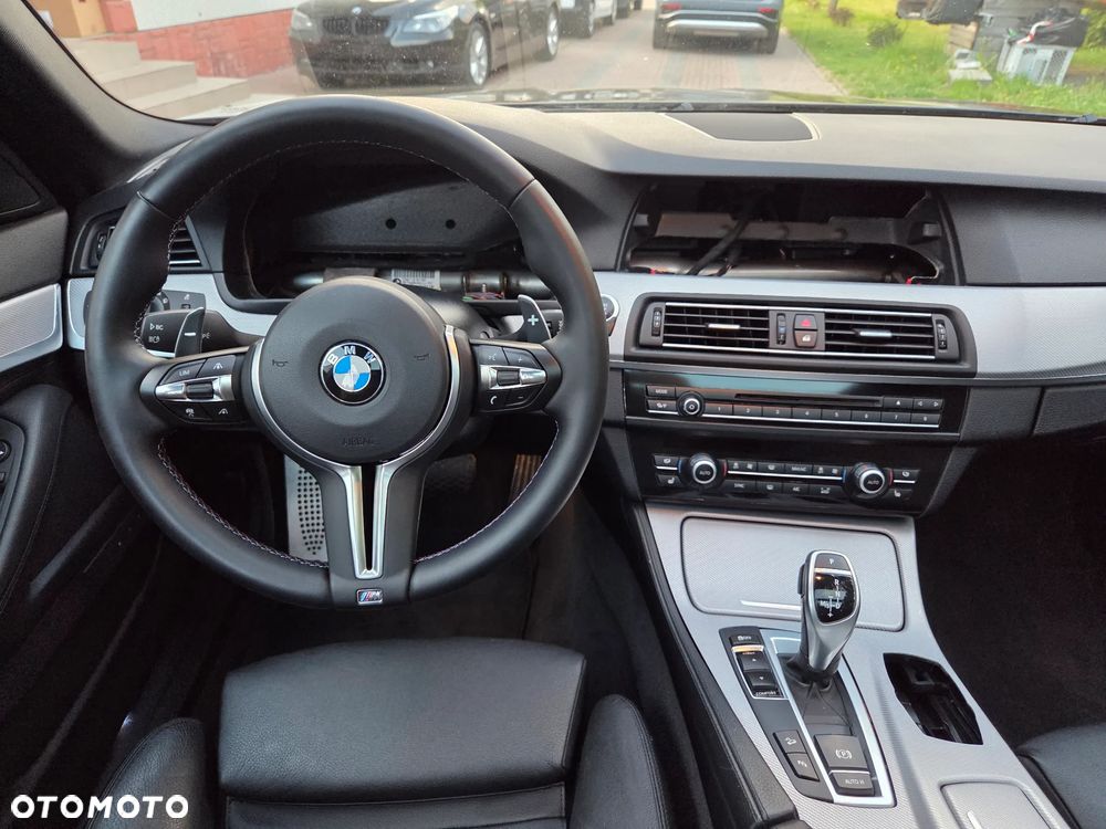 BMW Seria 5 530d xDrive Luxury Line - 14