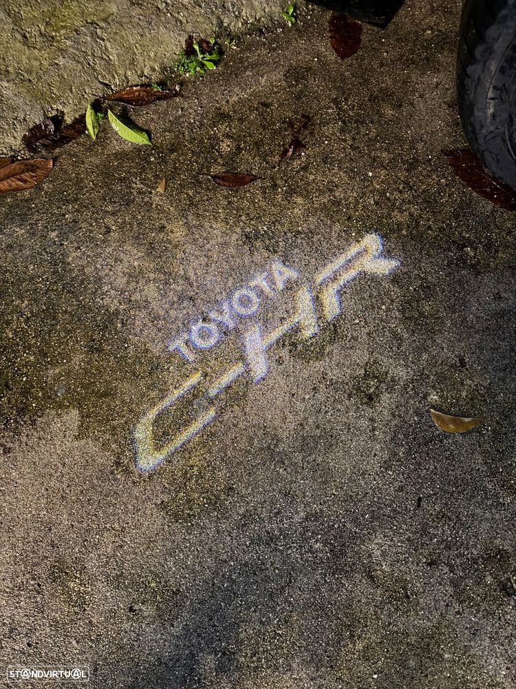 Toyota C-HR 1.8 HSD Exclusive+P.Luxury - 36